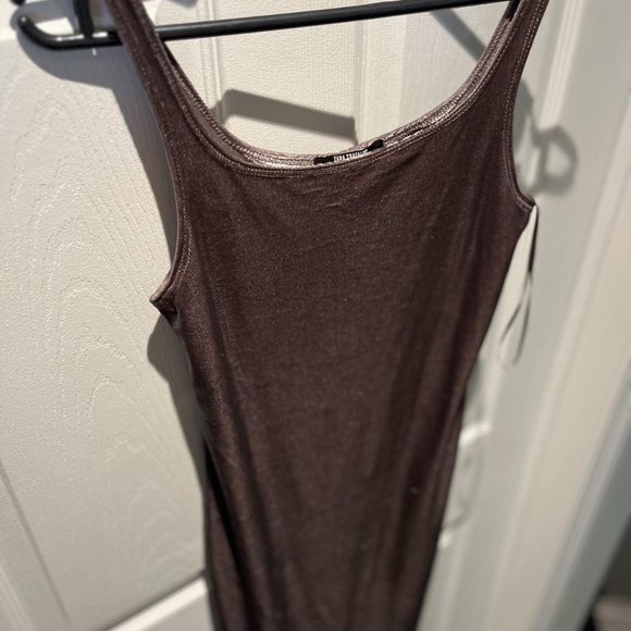 Zara Velvet Bodycon Dress - Picture 2 of 4